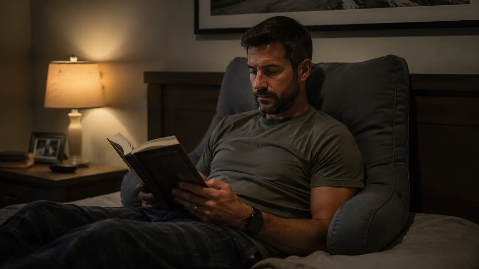 ComfortSpa Reading Pillow Review: 5 Months of Nightly Reading in Bed
